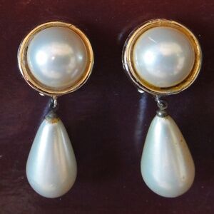 Vintage Les Bernard Earrings